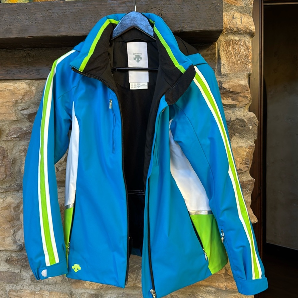 Descente winter coat